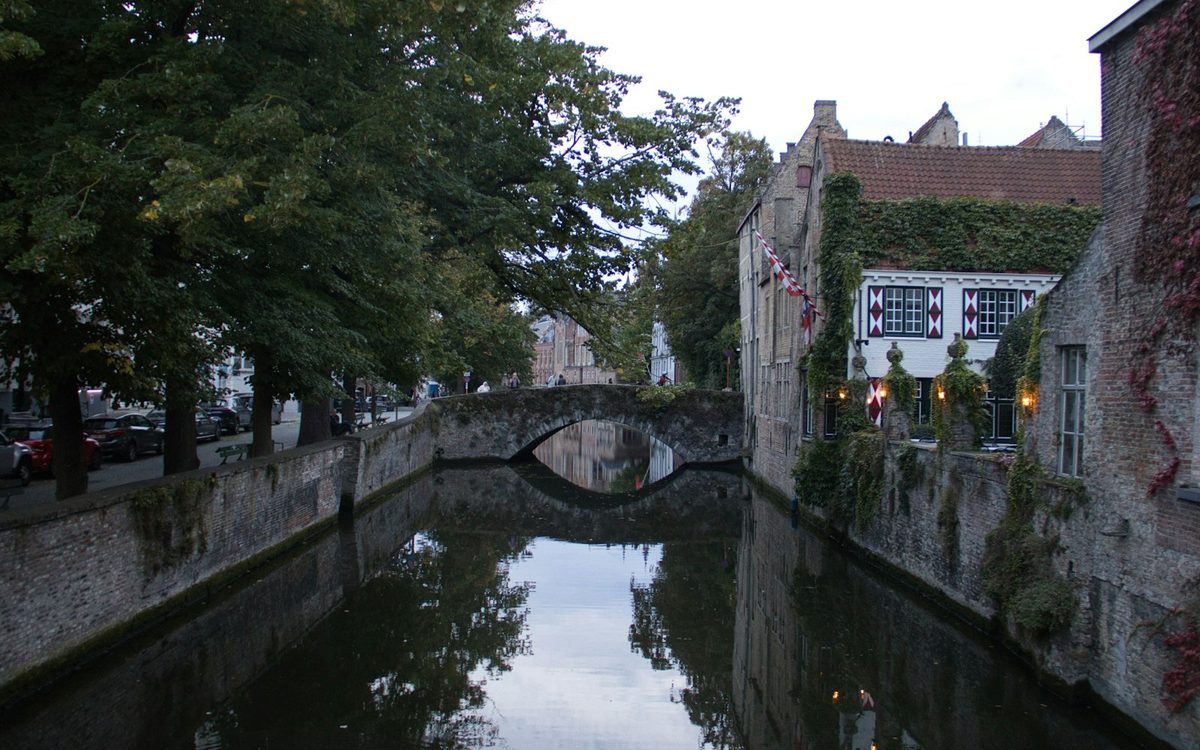 Bruges canals